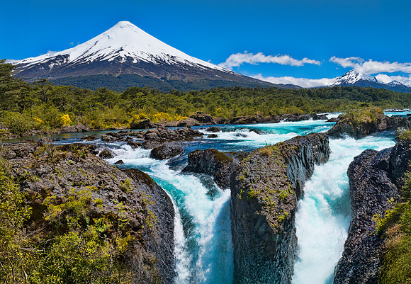 Petrohué Waterfalls