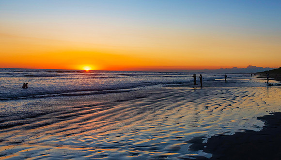 Las Lajas Beach